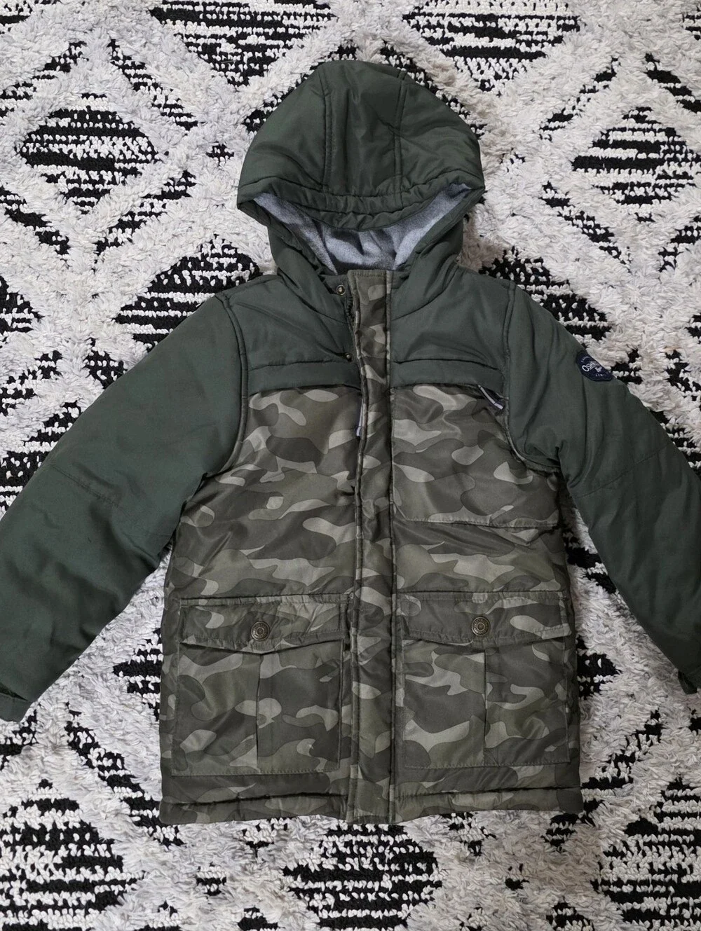 OshKosh B'Gosh Boys Camo Winter Coat M 5-6